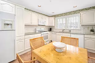 5 Wyndham Close, White Plains, NY 10605 - Photo 16