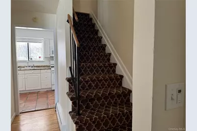 37A Norwood Road #Left Side, Port Washington, NY 11050 - Photo 2