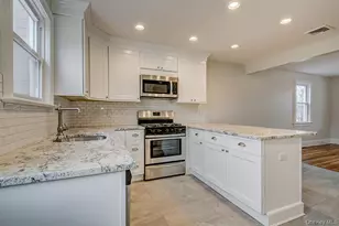 22 1st, Glen Cove, NY 11542 - Photo 12