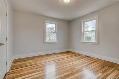 22 1st #1, Glen Cove, NY 11542 - Photo 16