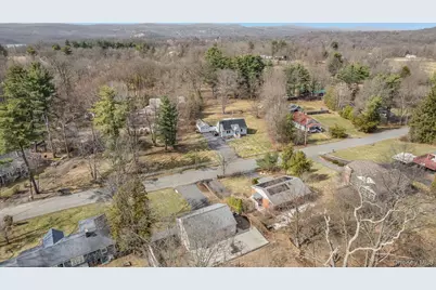 10 Marlorville Road, Wappingers Falls, NY 12590 - Photo 2