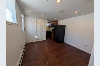 33 E Vacation #3, Hopewell Junction, NY 12590 - Photo 2