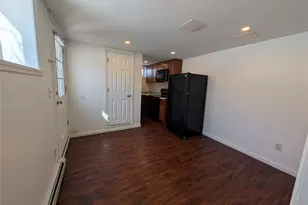 33 E Vacation, Hopewell Junction, NY 12590 - Photo 2