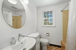 275 Pinewood Rd, Cutchogue, NY 11935 - Photo 14