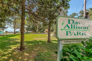 275 Pinewood Rd, Cutchogue, NY 11935 - Photo 20