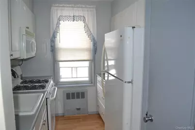 245 Rumsey Road #6X, Yonkers, NY 10701 - Photo 8