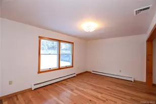 38 Roxanne Blvd, Lloyd, NY 12528 - Photo 4