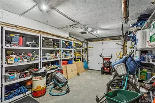 246 W Bay Dr, Long Beach, NY 11561 - Photo 32