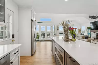 246 W Bay Drive, Long Beach, NY 11561 - Photo 14