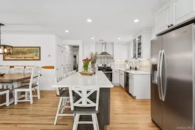 246 W Bay Drive, Long Beach, NY 11561 - Photo 10