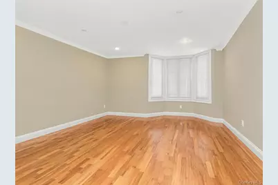 1200 Warburton Avenue #36, Yonkers, NY 10701 - Photo 12