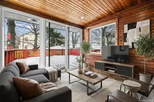 6 Pershing Ave, Valley Stream, NY 11581 - Photo 8