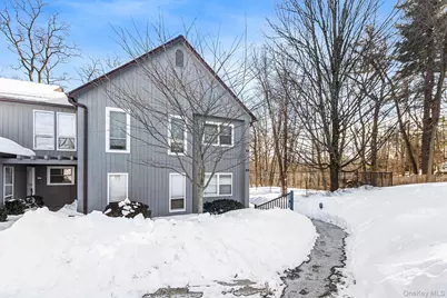 7 Woods Brooke Lane #2, Yorktown Heights, NY 10598 - Photo 1
