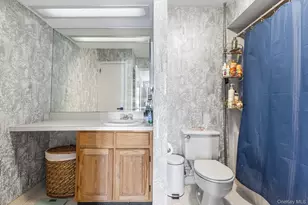 7 Woods Brooke Ln, Yorktown Heights, NY 10598 - Photo 14