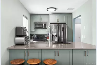 7 Woods Brooke Lane #2, Yorktown Heights, NY 10598 - Photo 4