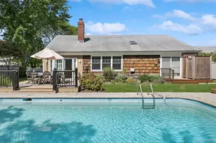 7 Linda Ln, Hampton Bays, NY 11946 - Photo 4