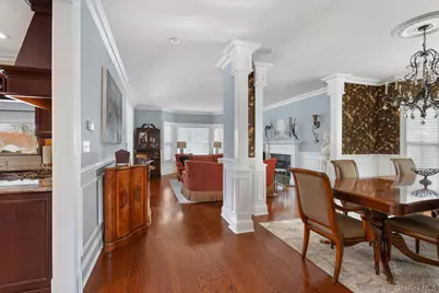 104 Brandywine Lane, Melville, NY 11747 - Photo 6