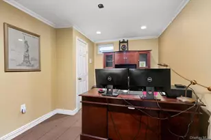 104 Brandywine Ln, Melville, NY 11747 - Photo 30