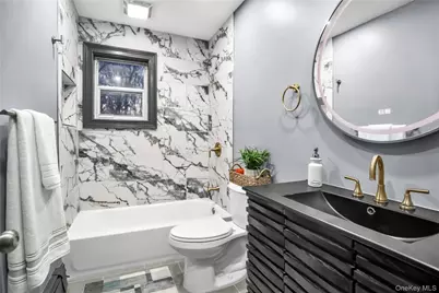 99 Ontario Street, Port Jefferson Station, NY 11776 - Photo 12