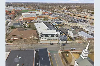 180 Deer Park Avenue #201, Babylon, NY 11702 - Photo 20