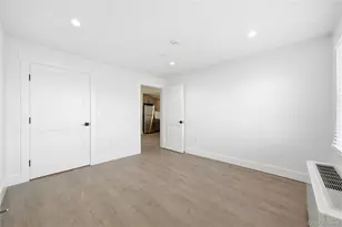 180 Deer Park Ave, Babylon, NY 11702 - Photo 16