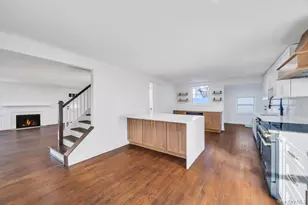 15 Bayview St E, Massapequa, NY 11758 - Photo 26