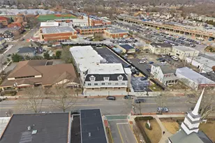 180 Deer Park Ave, Babylon, NY 11702 - Photo 18