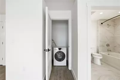 180 Deer Park Avenue #301, Babylon, NY 11702 - Photo 14