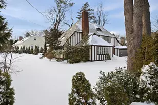 2 Wynmor Rd, Scarsdale, NY 10583 - Photo 2