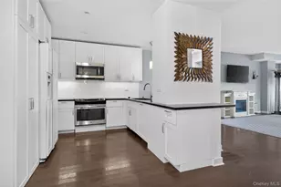 433 Main St, Port Washington, NY 11050 - Photo 4