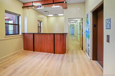 16040 78th Road #200, Fresh Meadows, NY 11366 - Photo 8