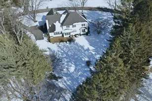 8 Hilltop Dr, Yorktown Heights, NY 10598 - Photo 38