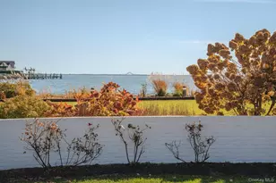 130 Wampum Ln, West Islip, NY 11795 - Photo 28