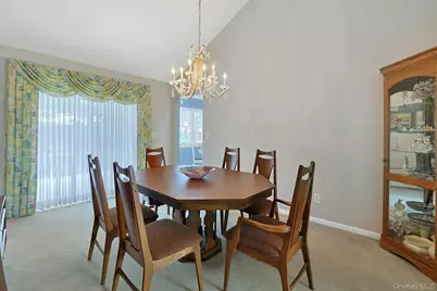 31 W Linwood Street, Valhalla, NY 10595 - Photo 14