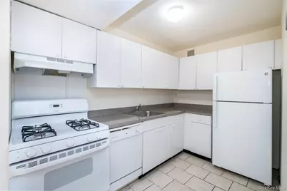 125 Lake Street #11-A South, White Plains, NY 10604 - Photo 22