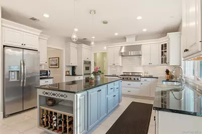 4 Daniel Way, Setauket, NY 11733 - Photo 22