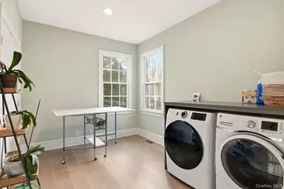 4 Daniel Way, Setauket, NY 11733 - Photo 26