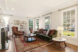 4 Daniel Way, Setauket, NY 11733 - Photo 8