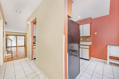 117 Laurel Lane, Wantagh, NY 11793 - Photo 16