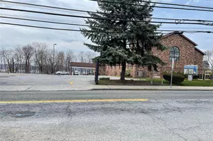 1 Agate Ave, Ossining, NY 10562 - Photo 10