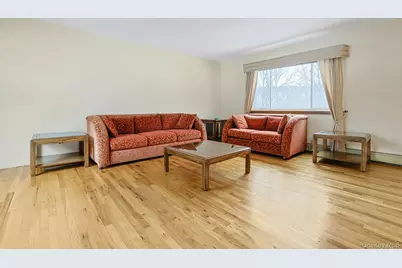 186 Rutledge Avenue, Hawthorne, NY 10532 - Photo 6