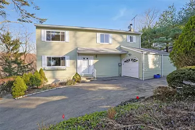 186 Rutledge Avenue, Hawthorne, NY 10532 - Photo 1