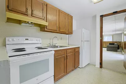 186 Rutledge Avenue, Hawthorne, NY 10532 - Photo 24