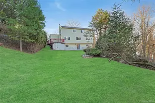 186 Rutledge Ave, Hawthorne, NY 10532 - Photo 32