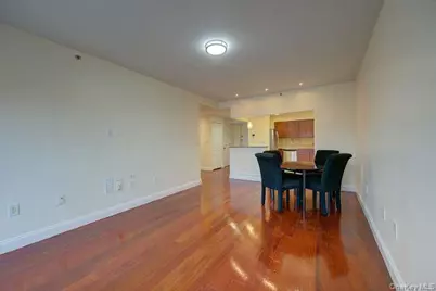 143-41 84 Drive #8B, Briarwood, NY 11435 - Photo 20