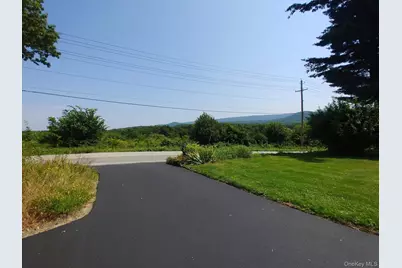 165 Round Hill Road, Washingtonville, NY 10992 - Photo 30