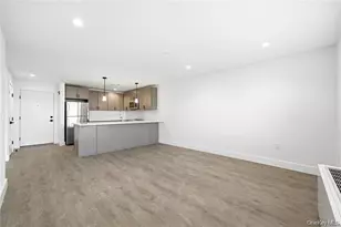 180 Deer Park Ave, Babylon, NY 11702 - Photo 6