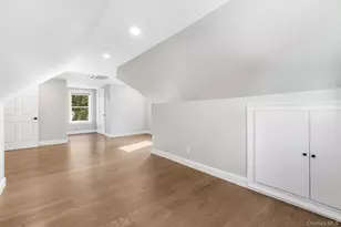 36 Hasbrouck Dr, Poughkeepsie, NY 12603 - Photo 20