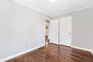 36 Hasbrouck Dr, Poughkeepsie, NY 12603 - Photo 32