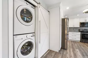 36 Hasbrouck Dr, Poughkeepsie, NY 12603 - Photo 10